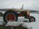 0401tractor.JPG (330954 bytes)