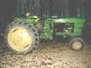 0428greentractor.jpg (613463 bytes)